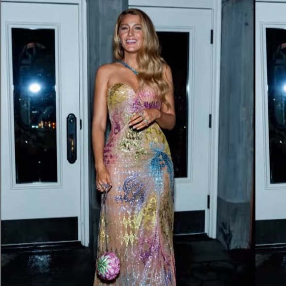 Authentic Judith Leiber Crystal Asparagus Minaudière - Picture 15 of 16